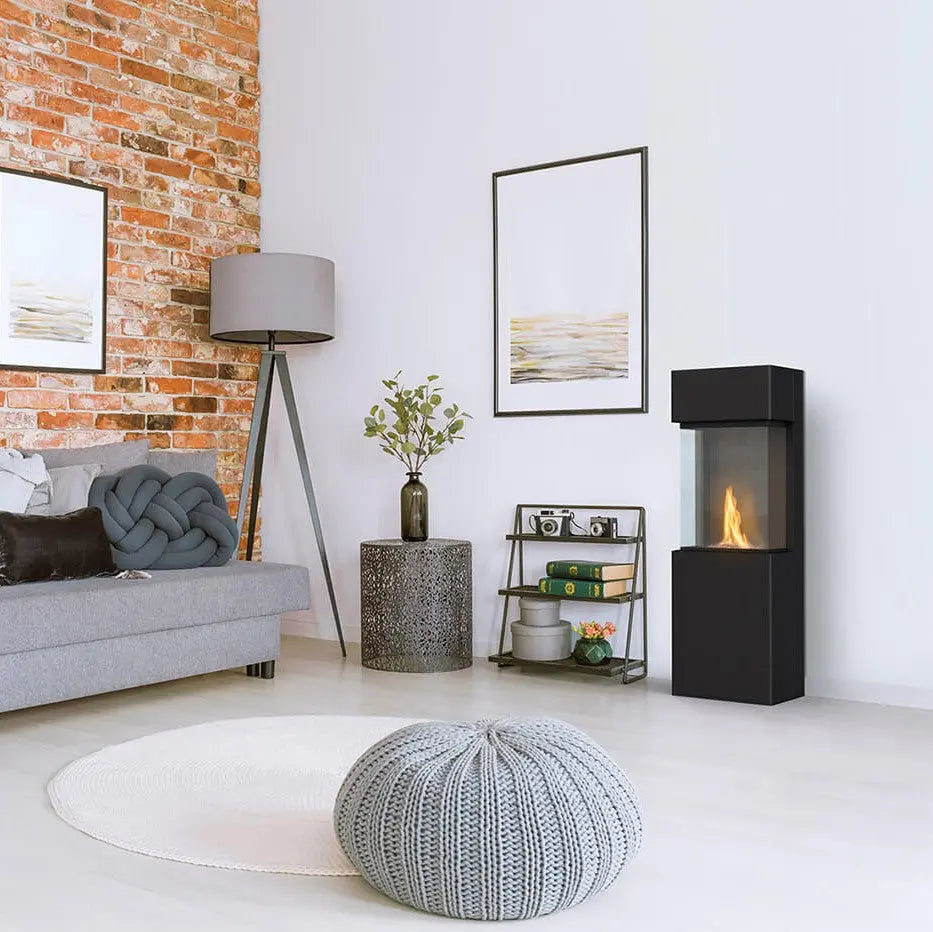 Planika Arcticon frittstående biopeis – elegant design med ekte flammer uten pipe