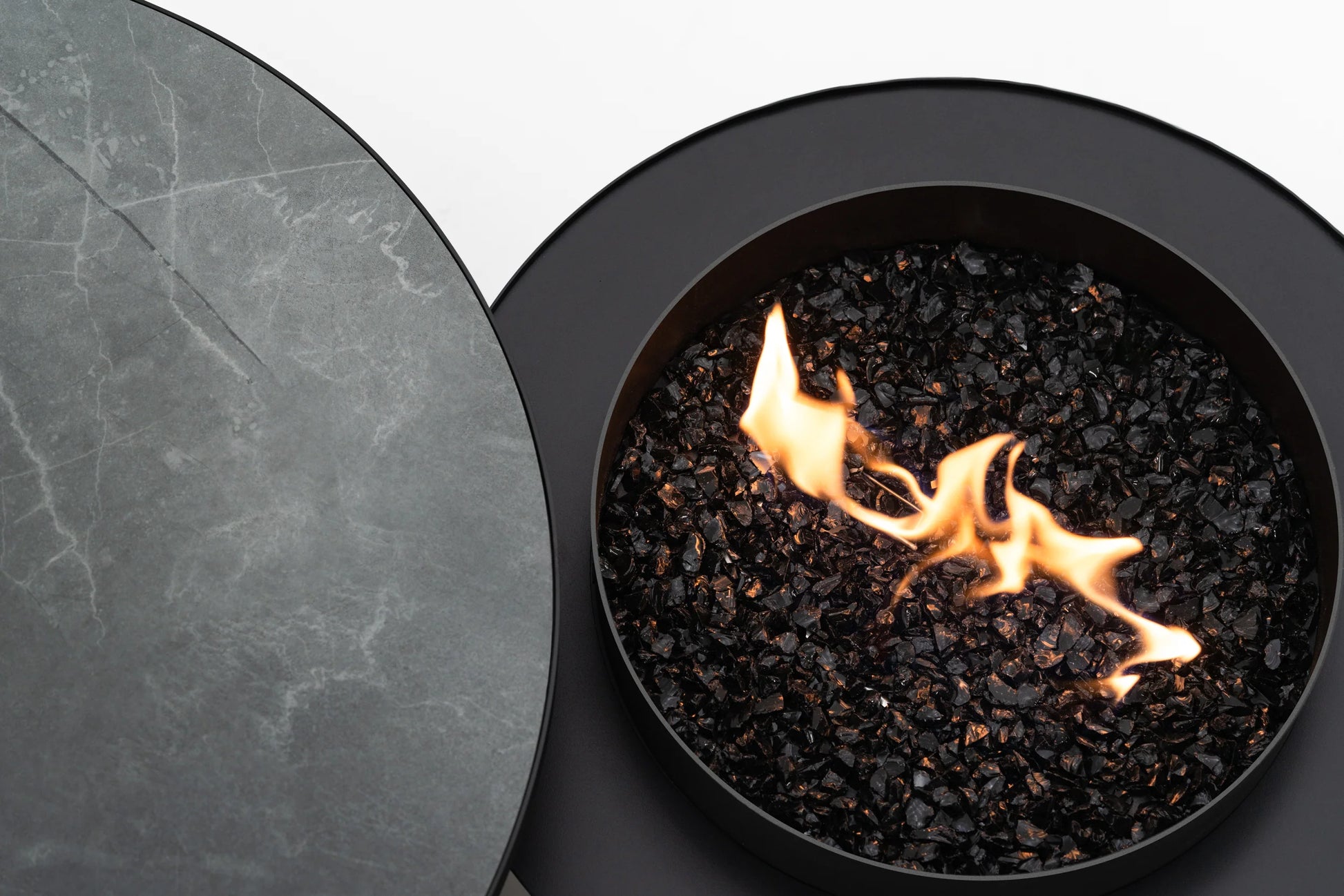 Planika Moon – utendørs gasspeis